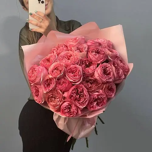 Букет пионовидных роз Pink Expression М