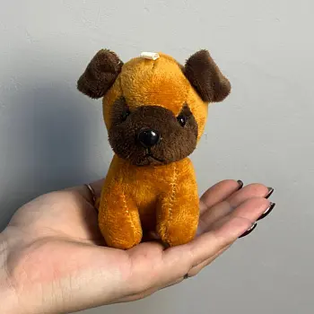 Игрушка Собачка (темная) 10см