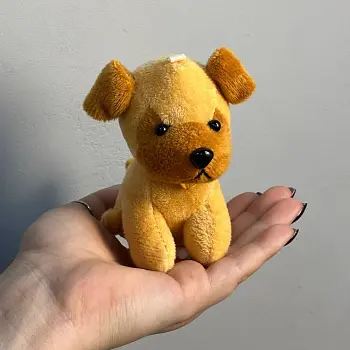 Игрушка Собачка (светлая) 10см