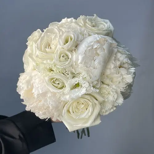 Свадебный букет невесты White classic