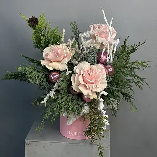 Зимняя композиция Pinky S