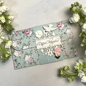 Открытка-конверт ручной работы "С Днем свадьбы" с цветами