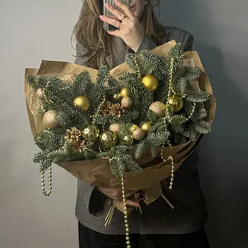 Зимний букет Golden L