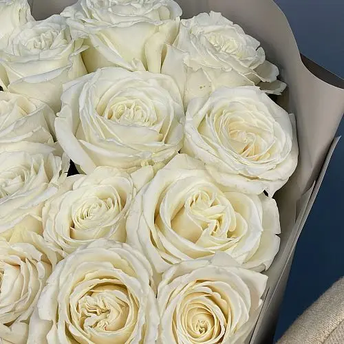 Букет из 51 белой розы Playa Blanca