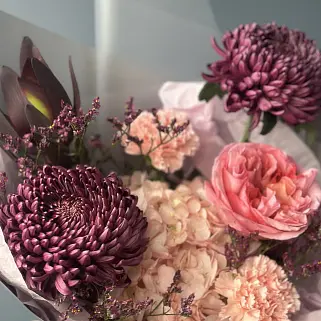 Сборный букет Ягодный раф S