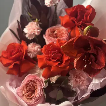 Сборный букет Лесные ягоды M