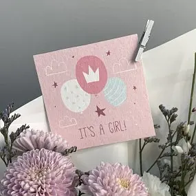 Открытка "It's a girl"