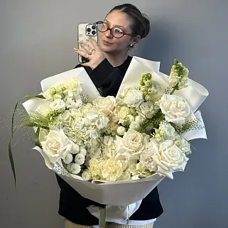 Сборный букет White garden L