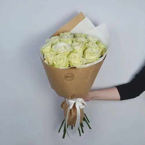 Букет из 101 белой розы Mondial 50см
