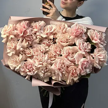 Букет из 25 французских роз Pink Mondial