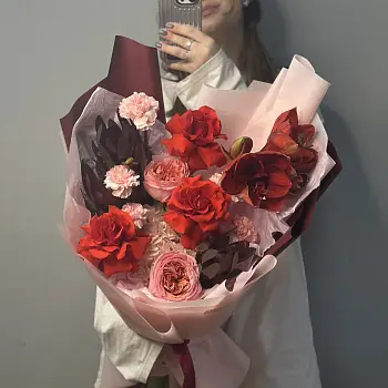 Сборный букет Лесные ягоды M