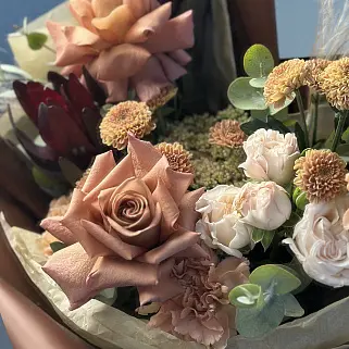 Сборный букет Теплый сентябрь M