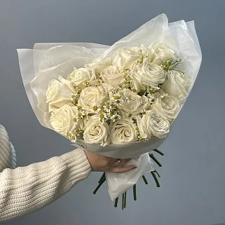 Дуо-букет роз Playa Blanca и матрикарии L