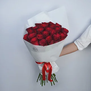 Букет из 25 бордовых роз 60см (Кения Премиум)