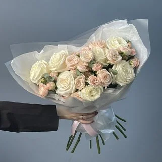 Дуо-букет роз Playa Blanca и Bombastic L