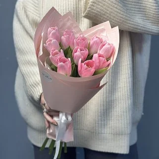 Букет из 11 розовых тюльпанов
