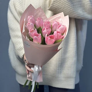 Букет из 11 розовых тюльпанов