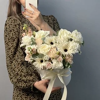 Букет в шляпной коробке Нежная осень