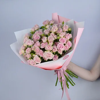 Букет из 15 кустовых пионовидных роз Sweet Flow