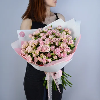 Букет из 25 кустовых пионовидных роз Sweet Flow