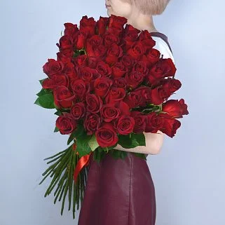 Букет из 51 красной розы Freedom 80см