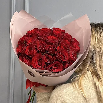 Букет из 25 красных роз 40см (Кения)