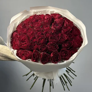 Букет из 51 красной розы 50см (Кения)