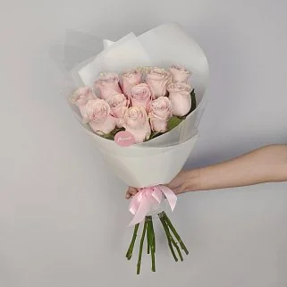 Букет из 11 роз Pink Mondial 50см