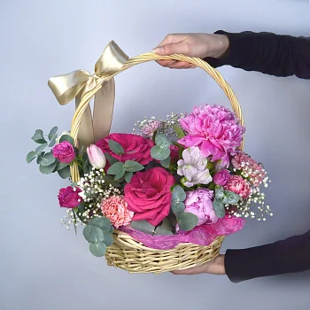 Корзина цветов Бархат