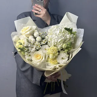 Сборный букет Санни M