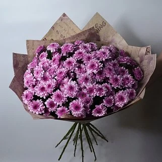 Букет из 15 кустовых хризантем