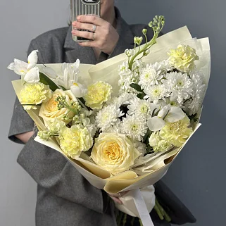 Сборный букет Теплый весенний M