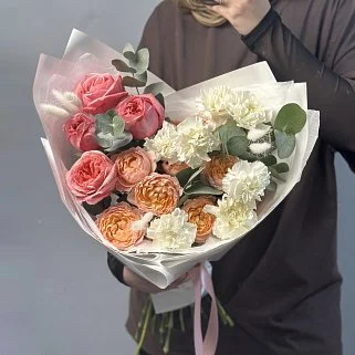 Сборный букет Роуз гарден L
