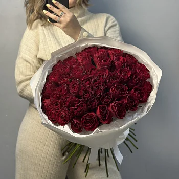 Букет из 51 красной розы 50см (Кения)