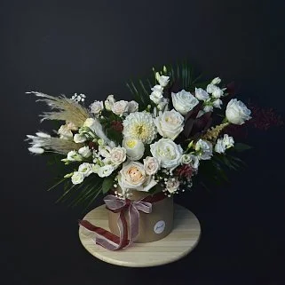 Букет в шляпной коробке Экзотик