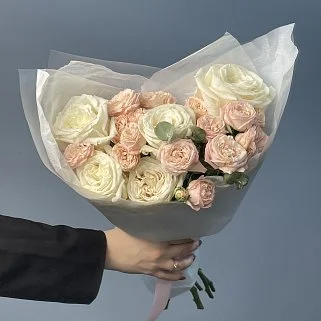 Дуо-букет роз Playa Blanca и Bombastic M