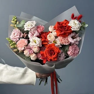 Сборный букет Пэшн M