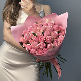 Букет из 35 розовых роз 40см (Кения)