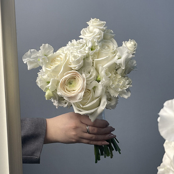 Свадебный букет невесты Брайт