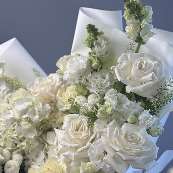 Сборный букет Вайт гарден L