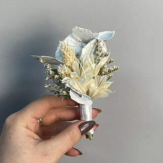 Бутоньерка