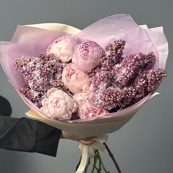 Дуо-букет пионов и сирени M